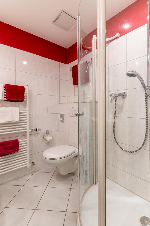 Bsw Schwarzwaldhotel Байрсброн Экстерьер фото